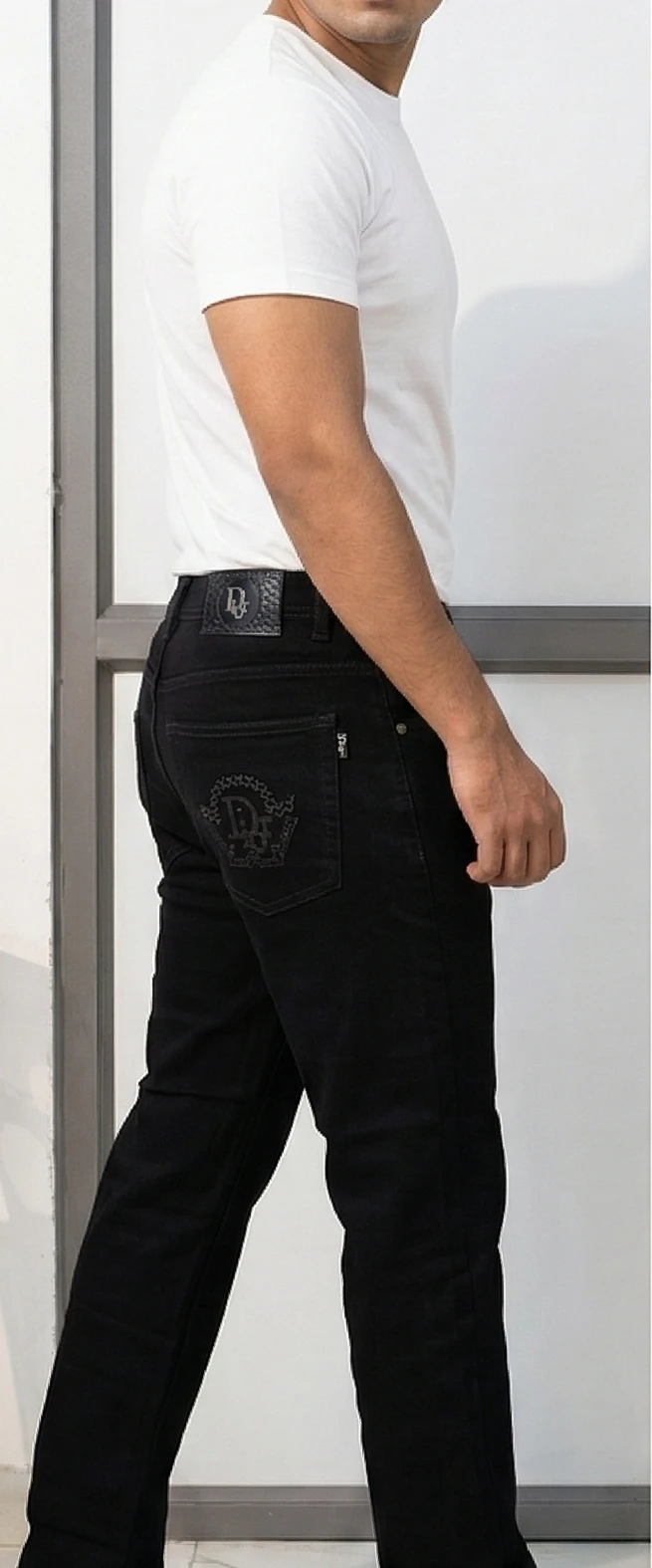 Men’s Luxury Black Designer Jeans – Embroidered Pocket