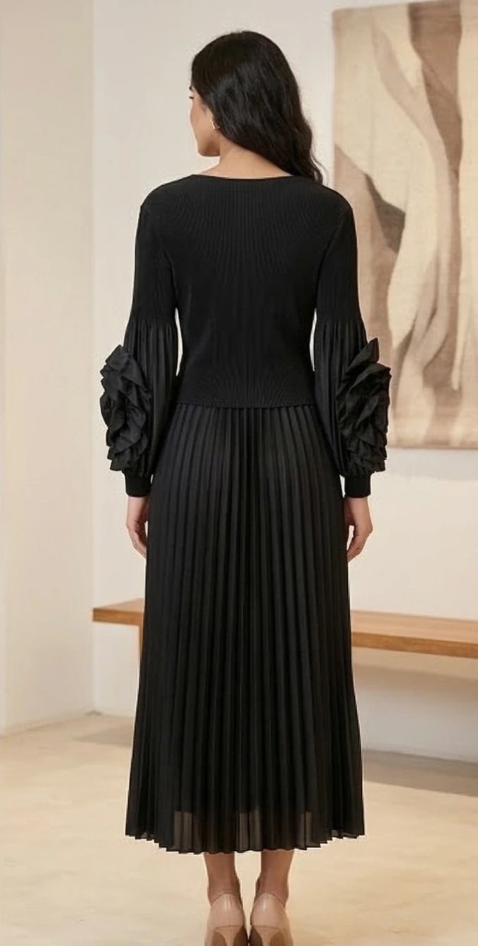 "Vintage-Inspired Scalloped Pleat Midi in Rust & Cream"