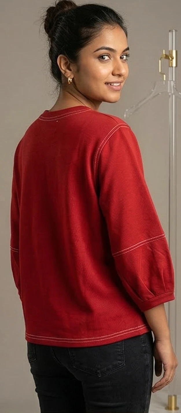 Amour Heart Print Lantern Sleeve Sweatshirt in Crimson Red