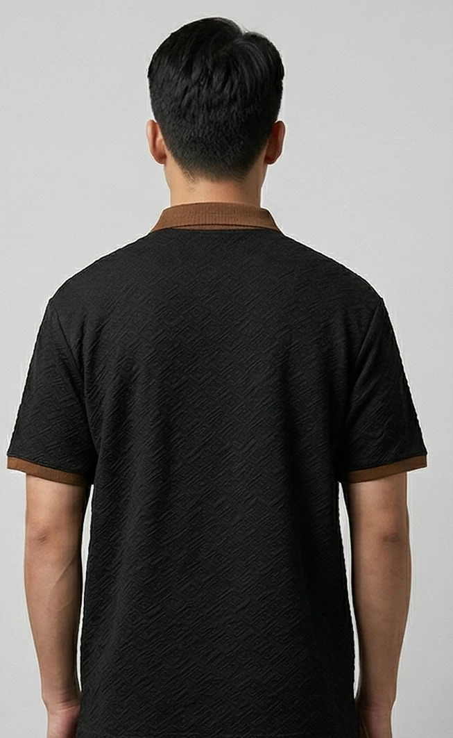 Men Black Textured Slim Fit Polo T-shirt